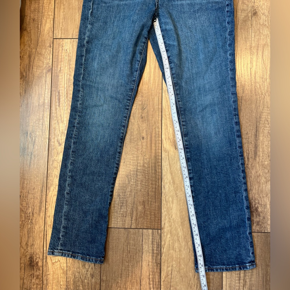 Madewell High-Rise Slim Boyfriend Jeans - Picture 6 of 6